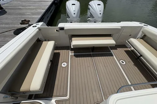 Wellcraft 340 Coastal image