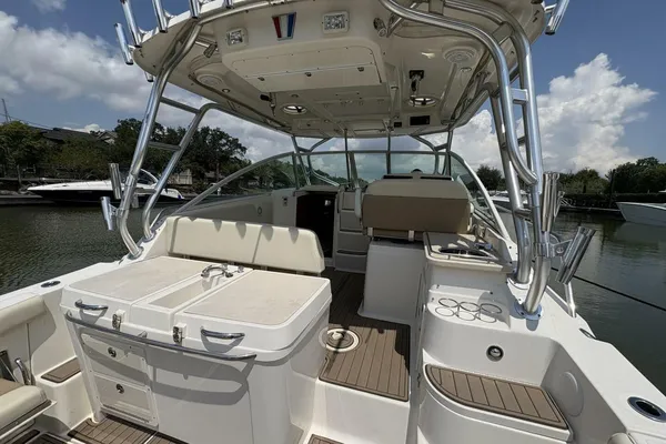 Wellcraft 340 Coastal image