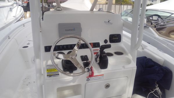 Sea-hunt ULTRA-225 image