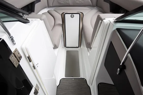 Four-winns HD8-OB image