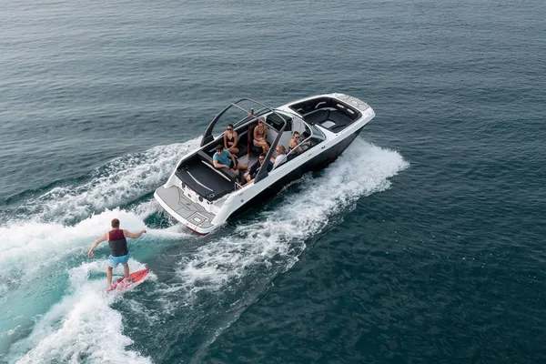 Four-winns HD5-SURF image