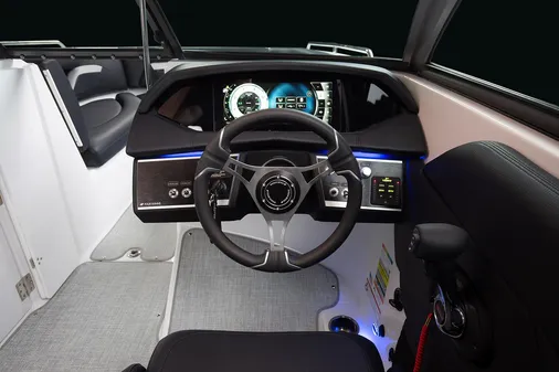 Four-winns HD5-SURF image