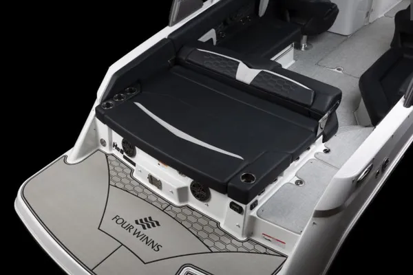 Four-winns HD8-SURF image