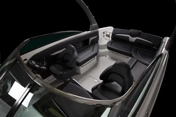 Four-winns HD8-SURF image