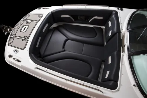 Four-winns HD8-SURF image