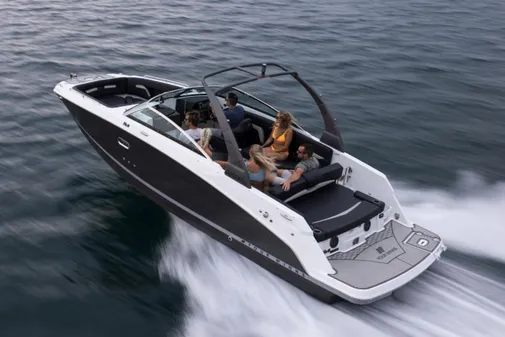 Four-winns HD8-SURF image