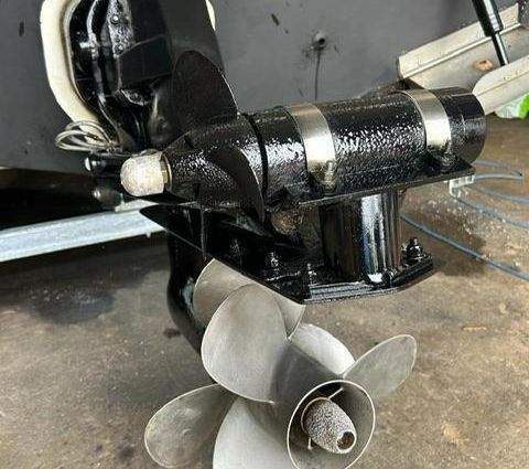 Maxum 2700-SCR image