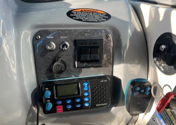 Maxum 2700-SCR image