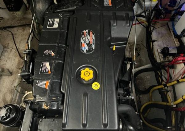 Maxum 2700-SCR image