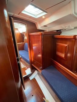 Beneteau 423 image