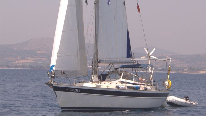 Hallberg-Rassy 36 - main image
