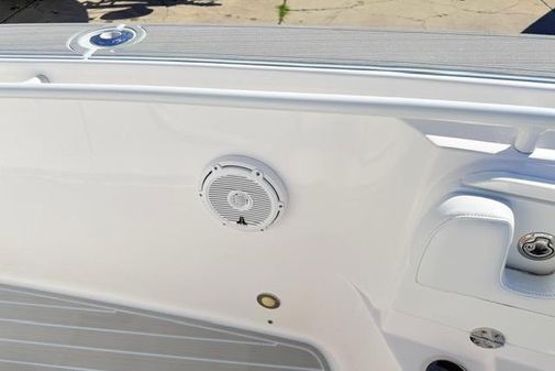 Everglades 325-CENTER-CONSOLE image