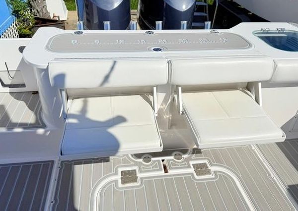 Everglades 325-CENTER-CONSOLE image