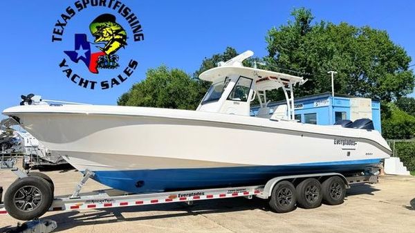 Everglades 325 Center Console 