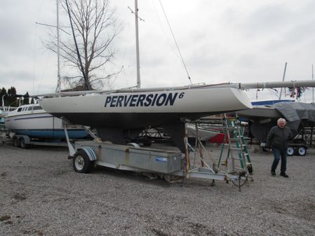 Etchells E22 image