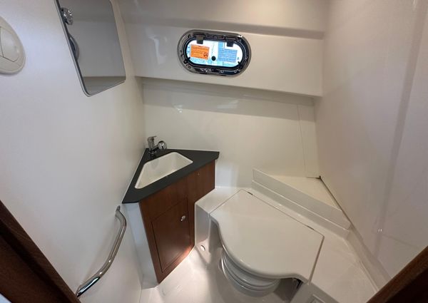 Pursuit OS-325-OFFSHORE image