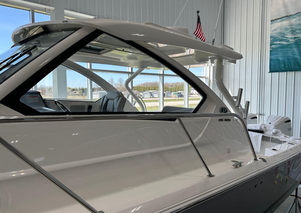 Pursuit OS-325-OFFSHORE image