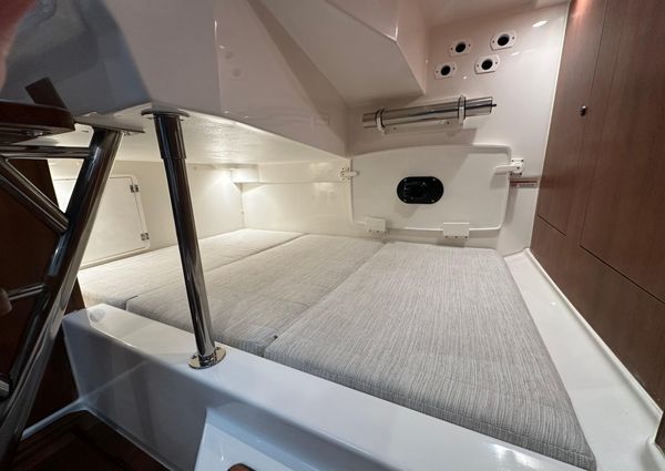 Pursuit OS-325-OFFSHORE image