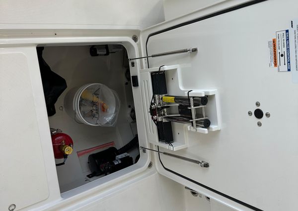 Pursuit OS-325-OFFSHORE image