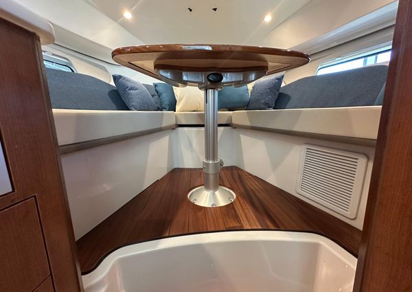 Pursuit OS-325-OFFSHORE image