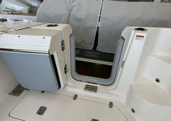 Pursuit OS-325-OFFSHORE image