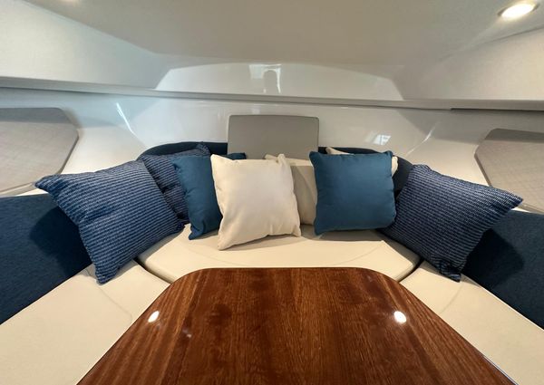 Pursuit OS-325-OFFSHORE image