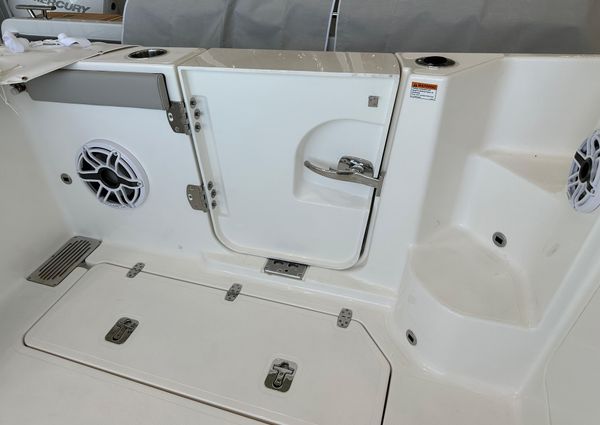 Pursuit OS-325-OFFSHORE image