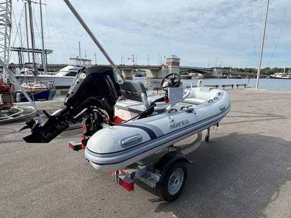 Highfield CL360 image