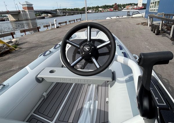 Highfield CL360 image