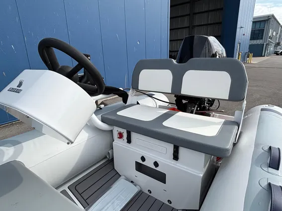 Highfield CL360 image