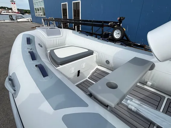 Highfield CL360 image