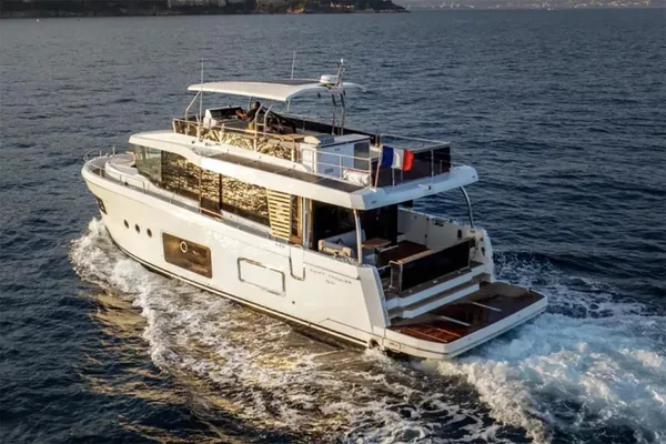 Beneteau SWIFT-TRAWLER-54 image
