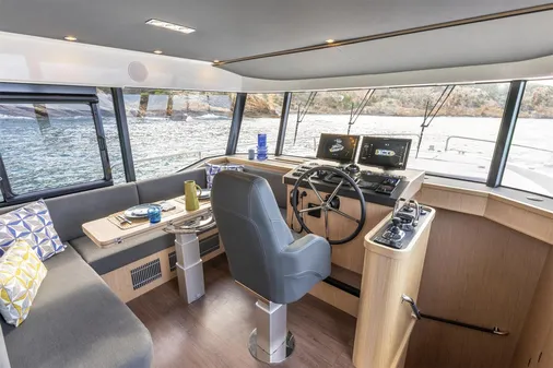 Beneteau SWIFT-TRAWLER-54 image