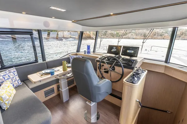 Beneteau SWIFT-TRAWLER-54 image