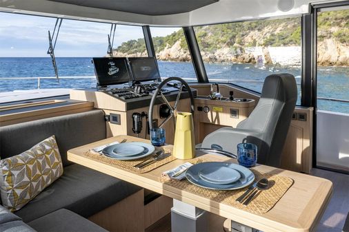 Beneteau SWIFT-TRAWLER-54 image