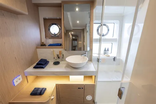 Beneteau SWIFT-TRAWLER-54 image