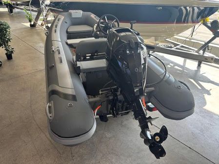 Highfield CL380 image