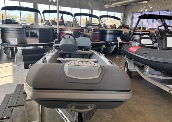 Highfield CL380 image