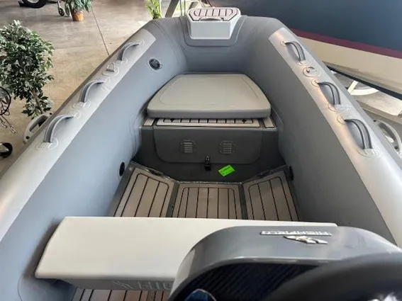 Highfield CL380 image