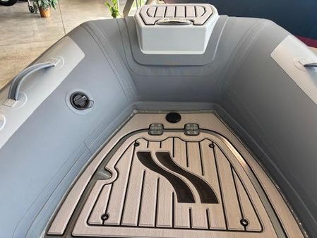 Highfield CL380 image