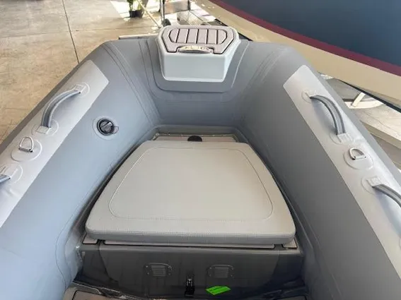 Highfield CL380 image