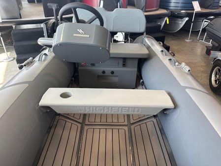 Highfield CL380 image