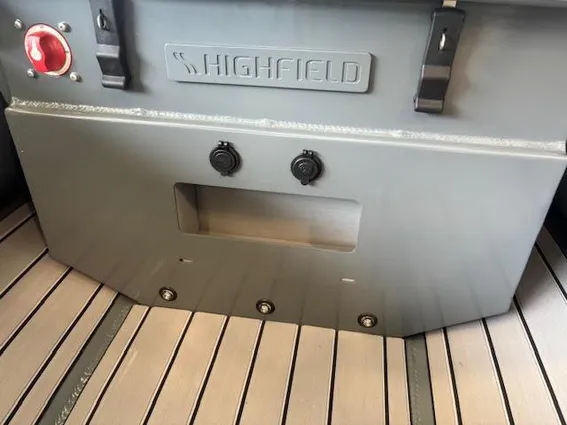 Highfield CL380 image