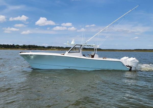 Front-runner 37-CATAMARAN image