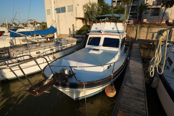 Californian 34 Trawler - main image