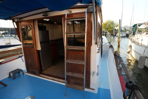 Californian 34 Trawler image