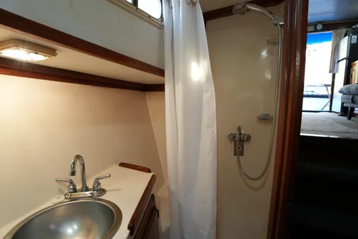 Californian 34 Trawler image