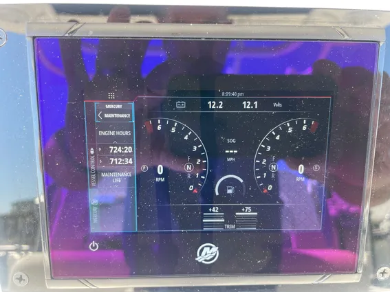 Boston Whaler 320 Outrage image