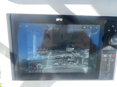 Boston Whaler 320 Outrage image