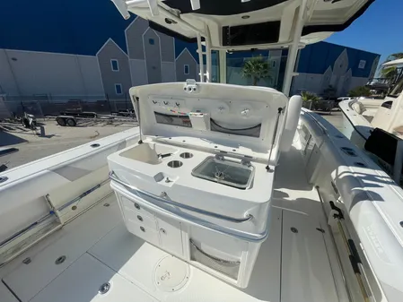 Boston Whaler 320 Outrage image